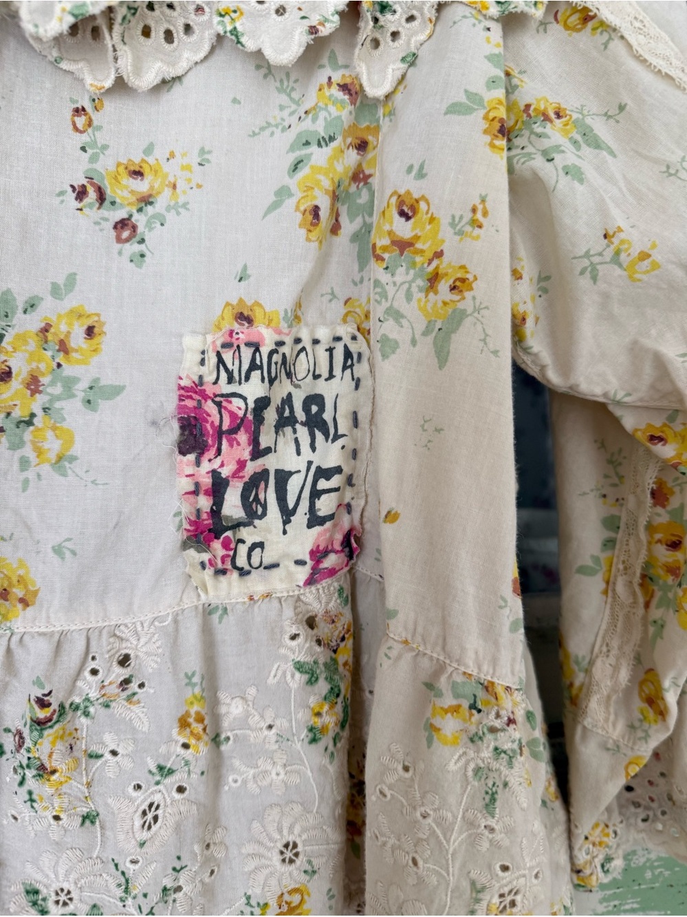 Magnolia Pearl Eyelet Eadred Blouse - Picture 9 of 10